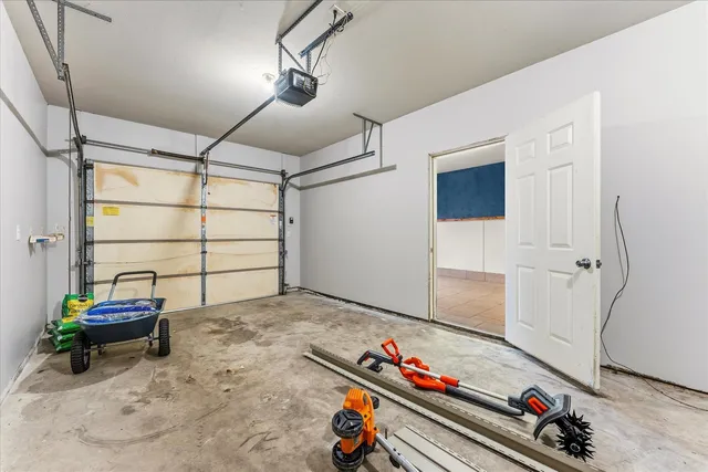 $650,000 | 302 County Road 2650 North, Mahomet, IL 61853