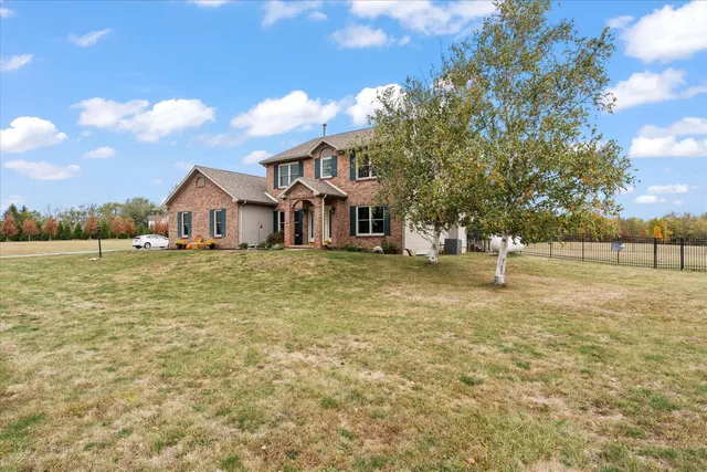 $650,000 | 302 County Road 2650 North, Mahomet, IL 61853