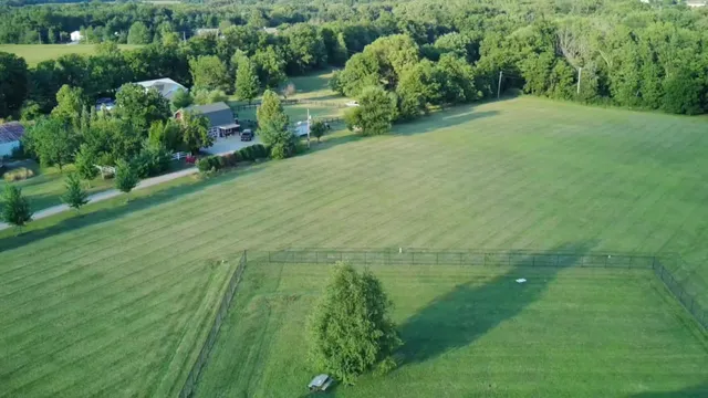 $785,000 | 302 County Road 2650 North, Mahomet, IL 61853