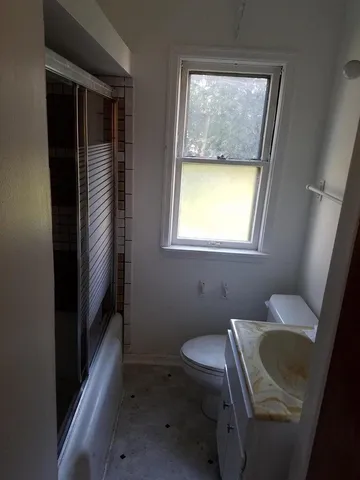 $190,000 | 5724 West Carmen Avenue, Milwaukee, WI 53218