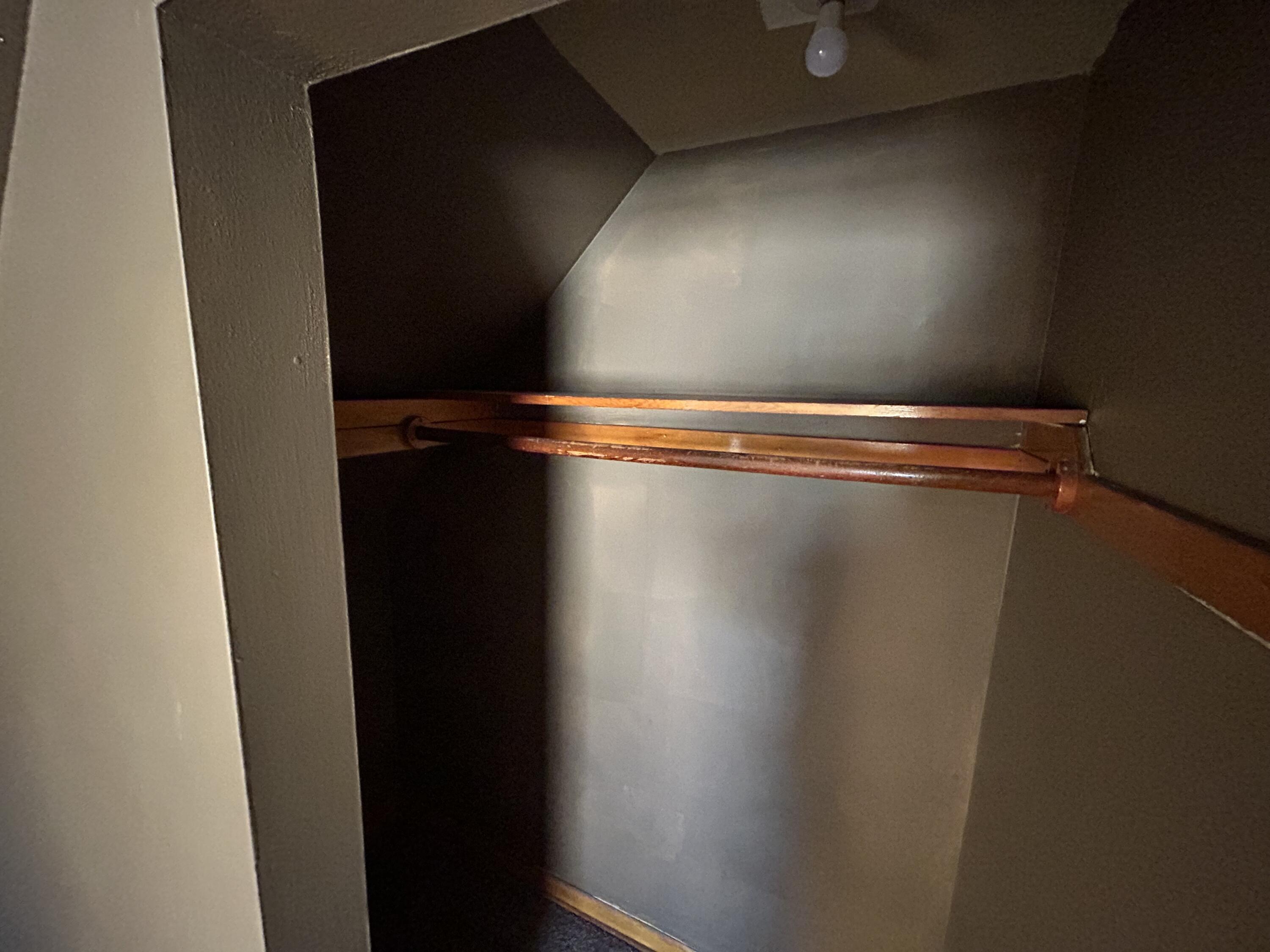 5724 West Carmen Avenue Milwaukee, WI 53218 - Photo 10 of 20 IMG_3306