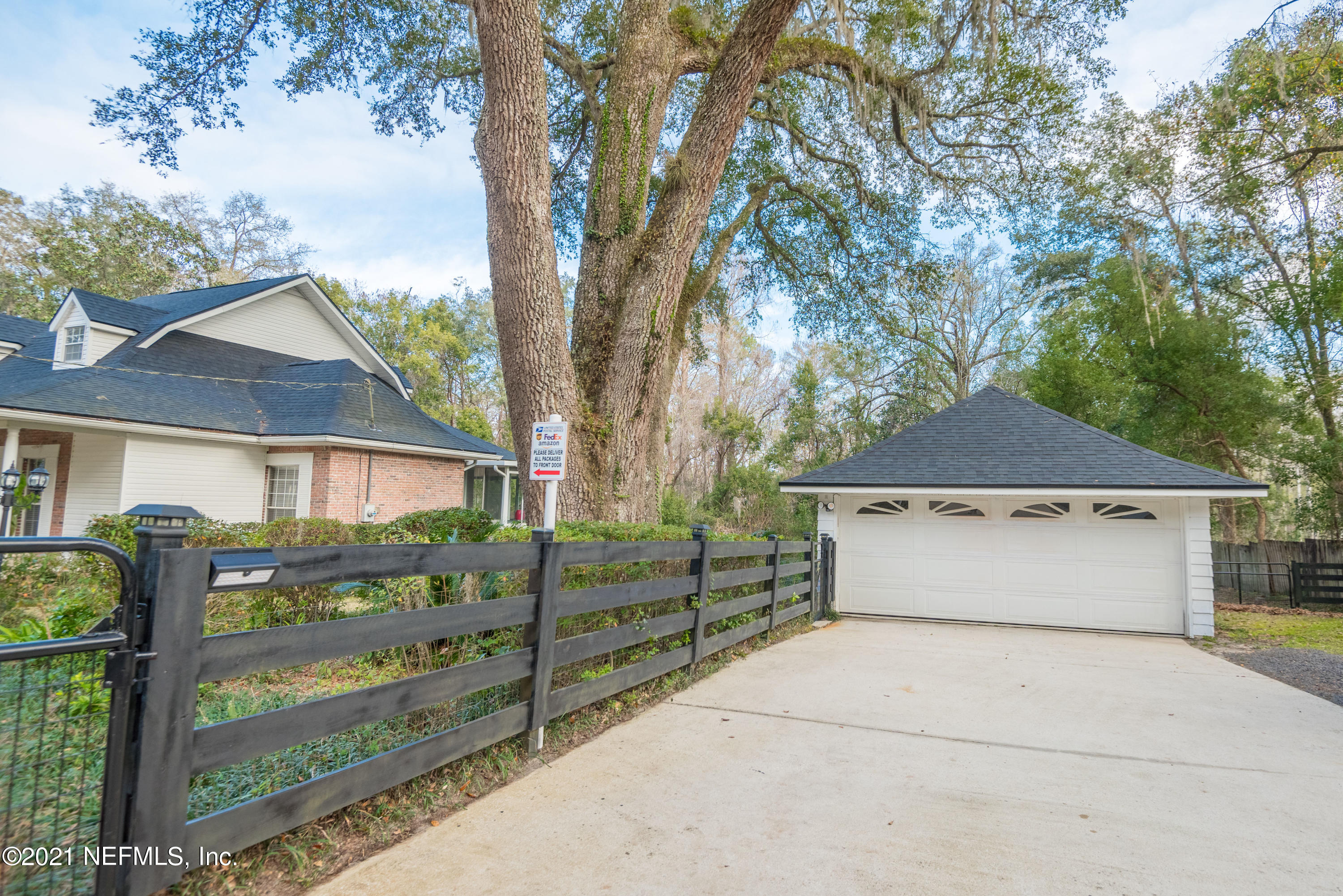 4545 Barber Road Macclenny, FL 32063 - Photo 4 of 56 791956E1-3A6E-40FD-87F0-5E9BCE0855C5