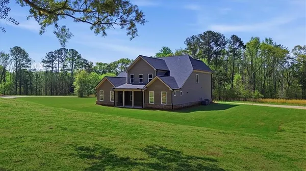 $749,900 | 191 Thoroughbred Run, Hoschton, GA 30548