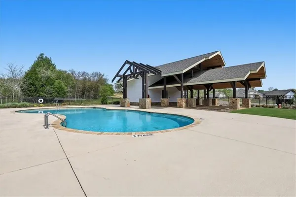 $749,900 | 191 Thoroughbred Run, Hoschton, GA 30548