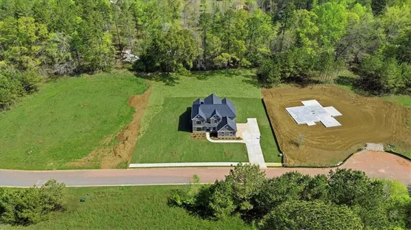 $749,900 | 191 Thoroughbred Run, Hoschton, GA 30548