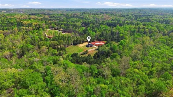 $749,900 | 191 Thoroughbred Run, Hoschton, GA 30548