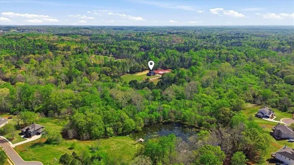 $749,900 | 191 Thoroughbred Run, Hoschton, GA 30548