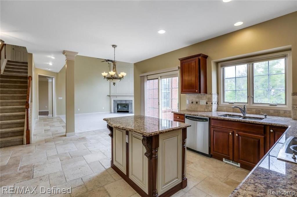 3788 Woodmonte Drive Rochester, MI 48306 - Photo 22 of 50