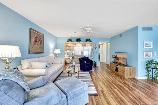 $205,000 | 711 Southwest South River Drive, Unit 101, Stuart, FL 34997