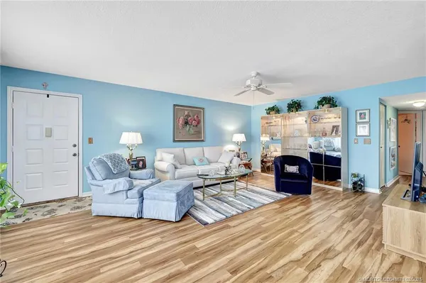 $205,000 | 711 Southwest South River Drive, Unit 101, Stuart, FL 34997