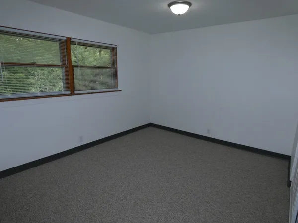 $890 | 508 North 4th Street, Unit 4, Muscoda, WI 53573