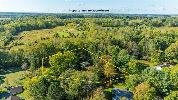 $315,000 | 806 Yuma Trail, Mercer, PA 16137