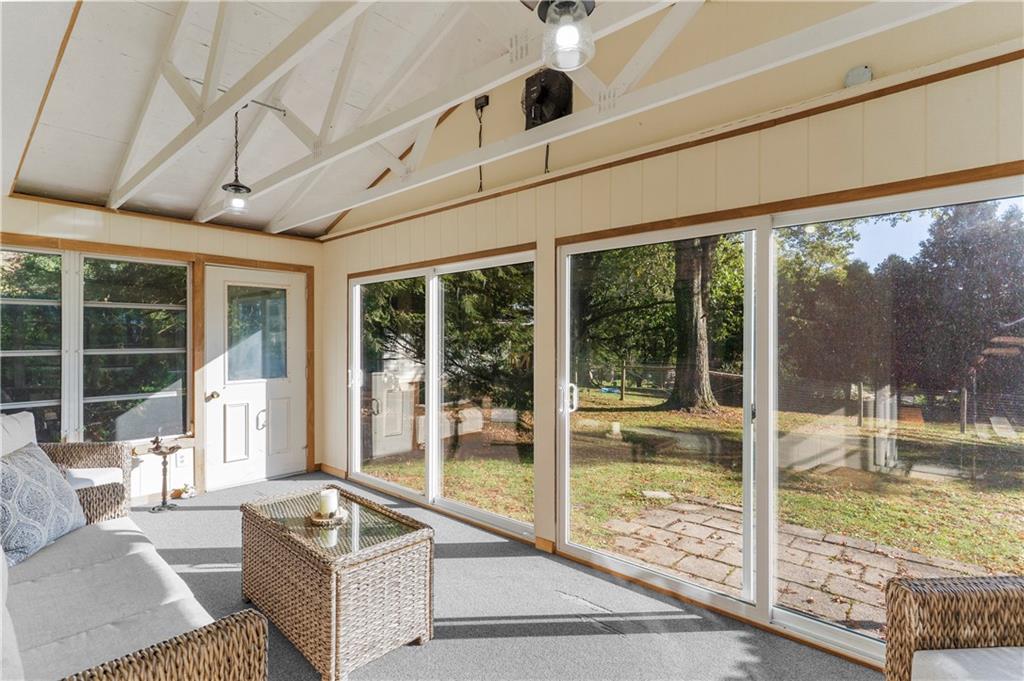 806 Yuma Trail Mercer, PA 16137 - Photo 10 of 41