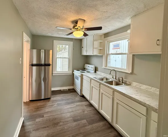 $1,300 | 1155 Hartzell Street, New Haven, IN 46774