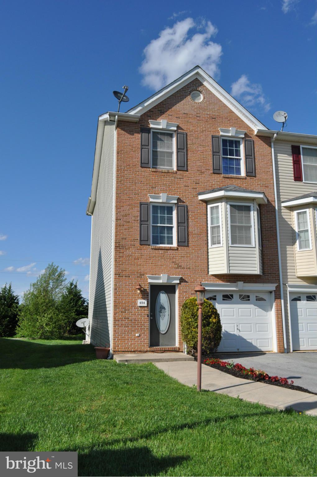 484 Thumper Drive Ranson, WV 25438 - Photo 1 of 30 Exterior (General)