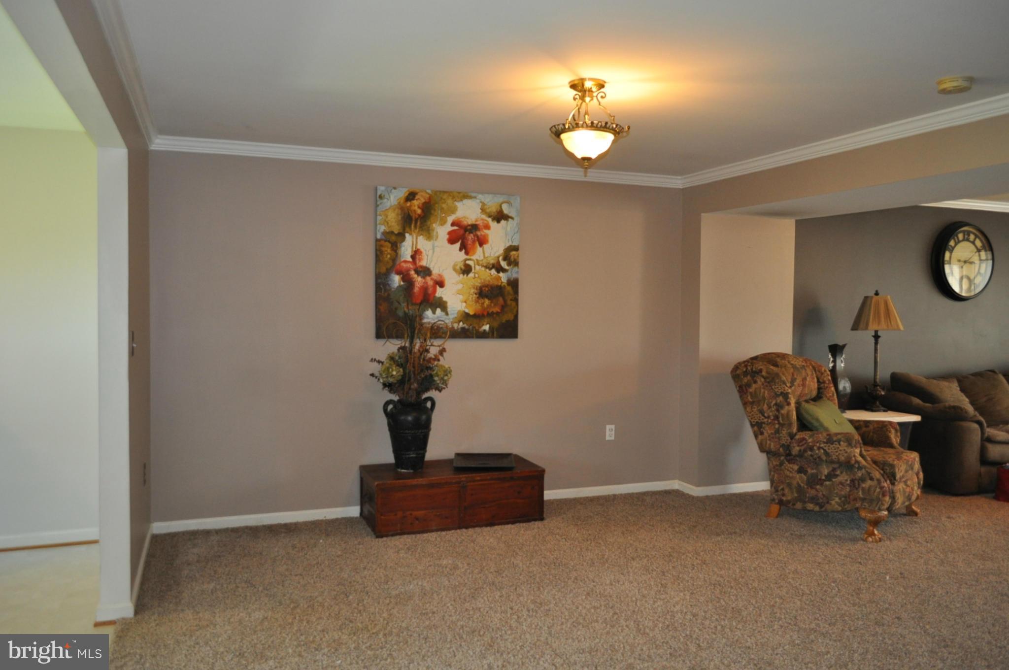 484 Thumper Drive Ranson, WV 25438 - Photo 13 of 30 dining area