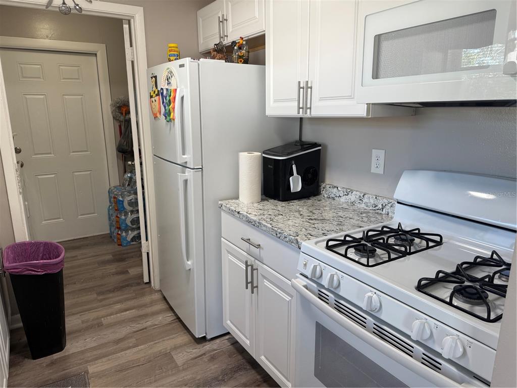 9519 Century Drive Spring Hill, FL 34608 - Photo 8 of 21