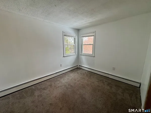 $2,350 | 12 Nutmeg Drive, Clinton, CT 06413