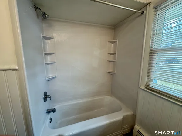 $2,350 | 12 Nutmeg Drive, Clinton, CT 06413