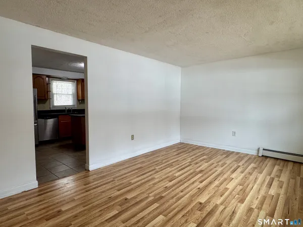 $2,350 | 12 Nutmeg Drive, Clinton, CT 06413