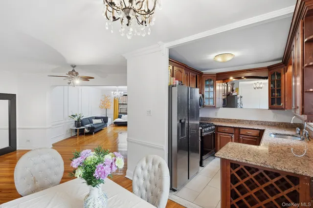 $650,000 | 69-40 Yellowstone Boulevard, Unit 108 | Rego Park