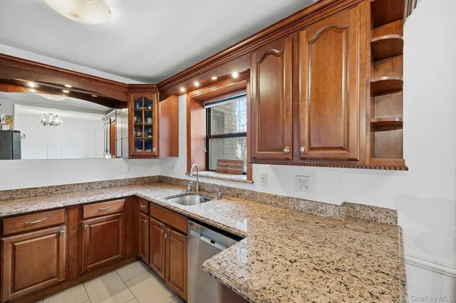 $650,000 | 69-40 Yellowstone Boulevard, Unit 108 | Rego Park