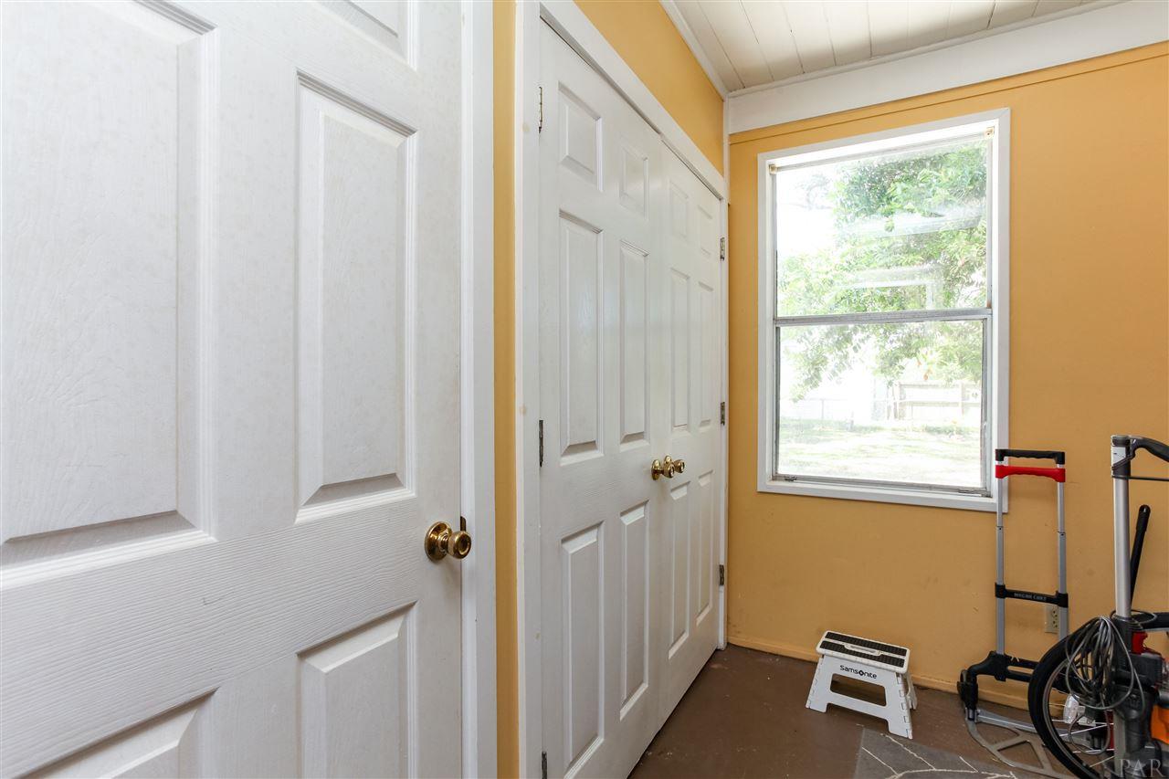 214 Bryant Road Pensacola, FL 32507 - Photo 19 of 26 Gallery Image 19