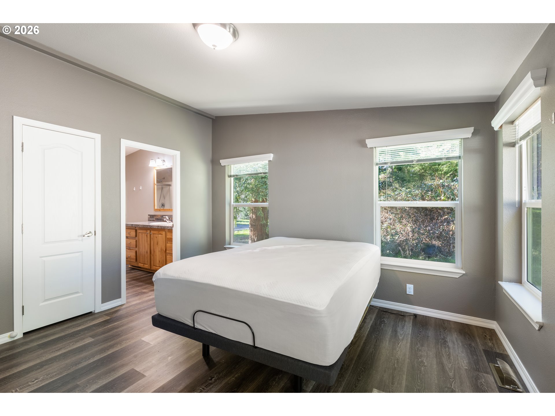 66017 North Bay Road North Bend, OR 97459 - Photo 22 of 47