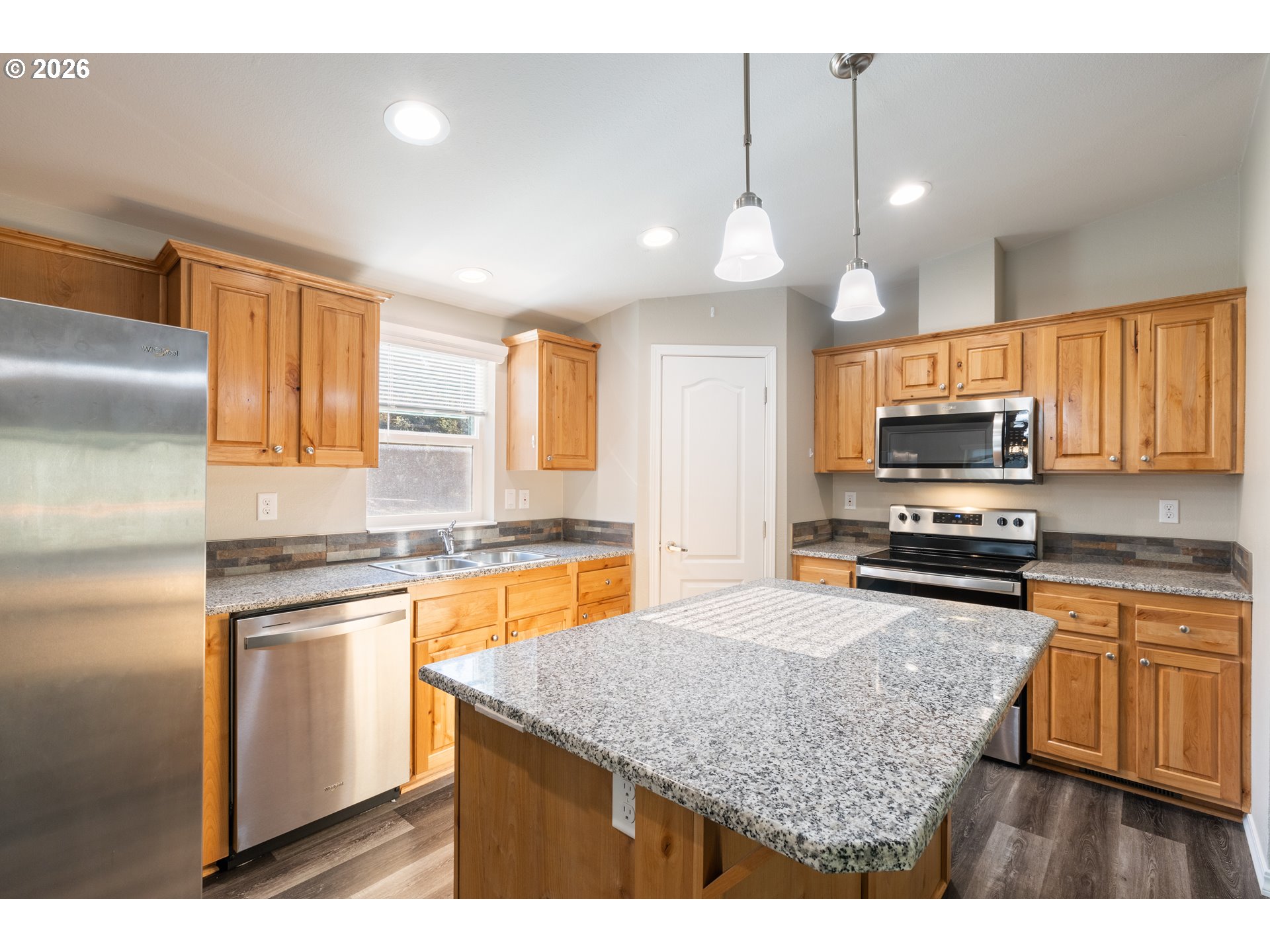 66017 North Bay Road North Bend, OR 97459 - Photo 10 of 47