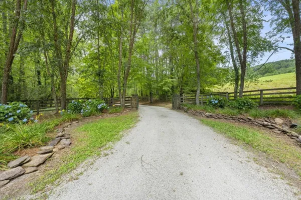 $3,500,000 | 9883 Warwoman Road, Clayton, GA 30525