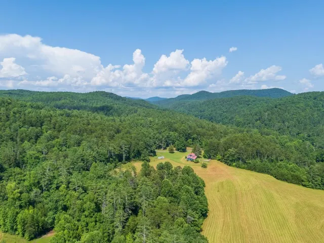 $3,900,000 | 9883 Warwoman Road, Clayton, GA 30525