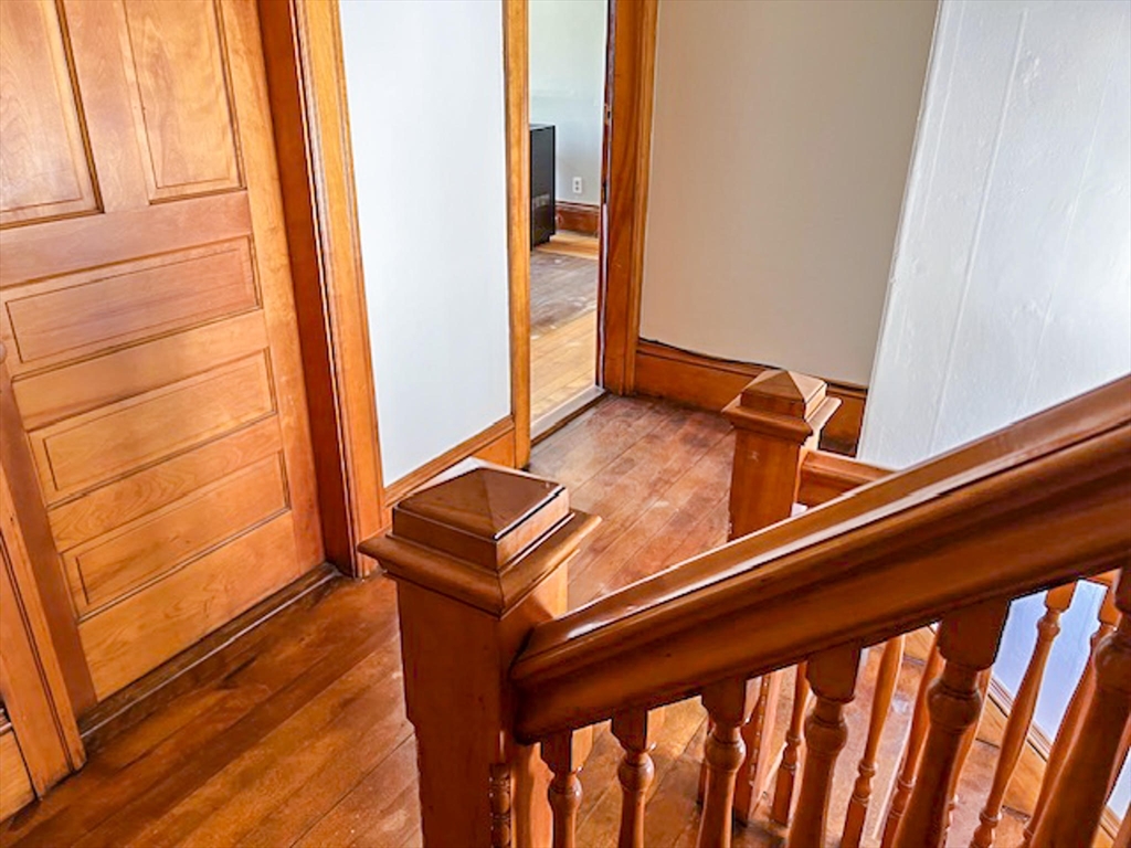 9 Holland Road Worcester, MA 01603 - Photo 11 of 24 Gallery Image 11