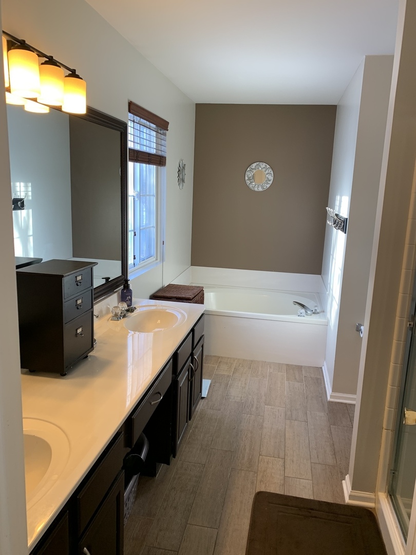 6 Falcon Ridge Court Algonquin, IL 60102 - Photo 16 of 42