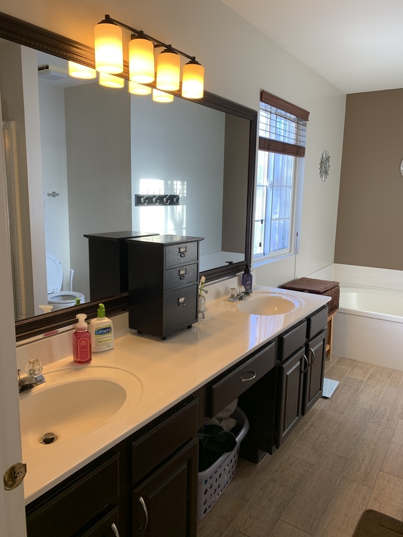 6 Falcon Ridge Court Algonquin, IL 60102 - Photo 17 of 42