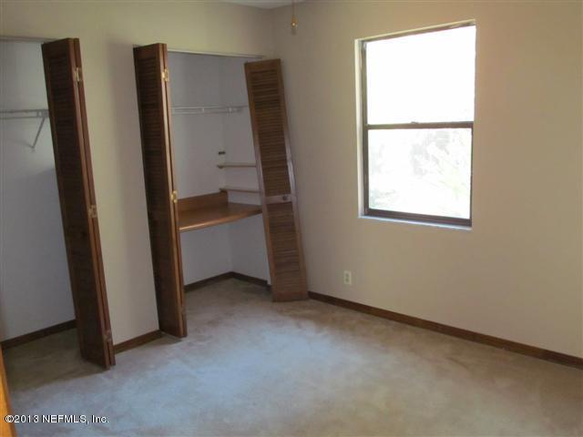 8327 Crosswind Road Jacksonville, FL 32244 - Photo 4 of 10 Bedroom 2