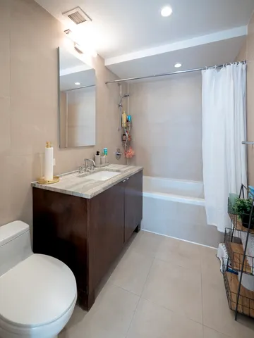 $995,000 | 117 West 123rd Street, Unit 5D | Harlem