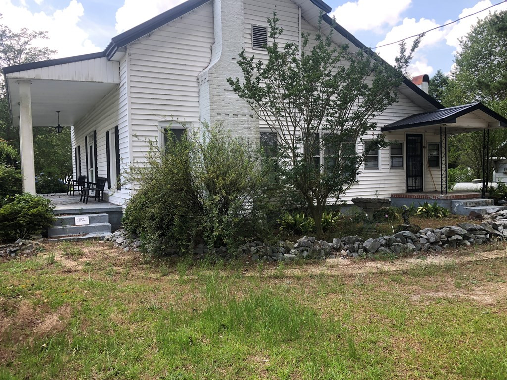 1631 Roanoke Road Newton Grove, NC 28366 - Photo 2 of 14 Gallery Image 2