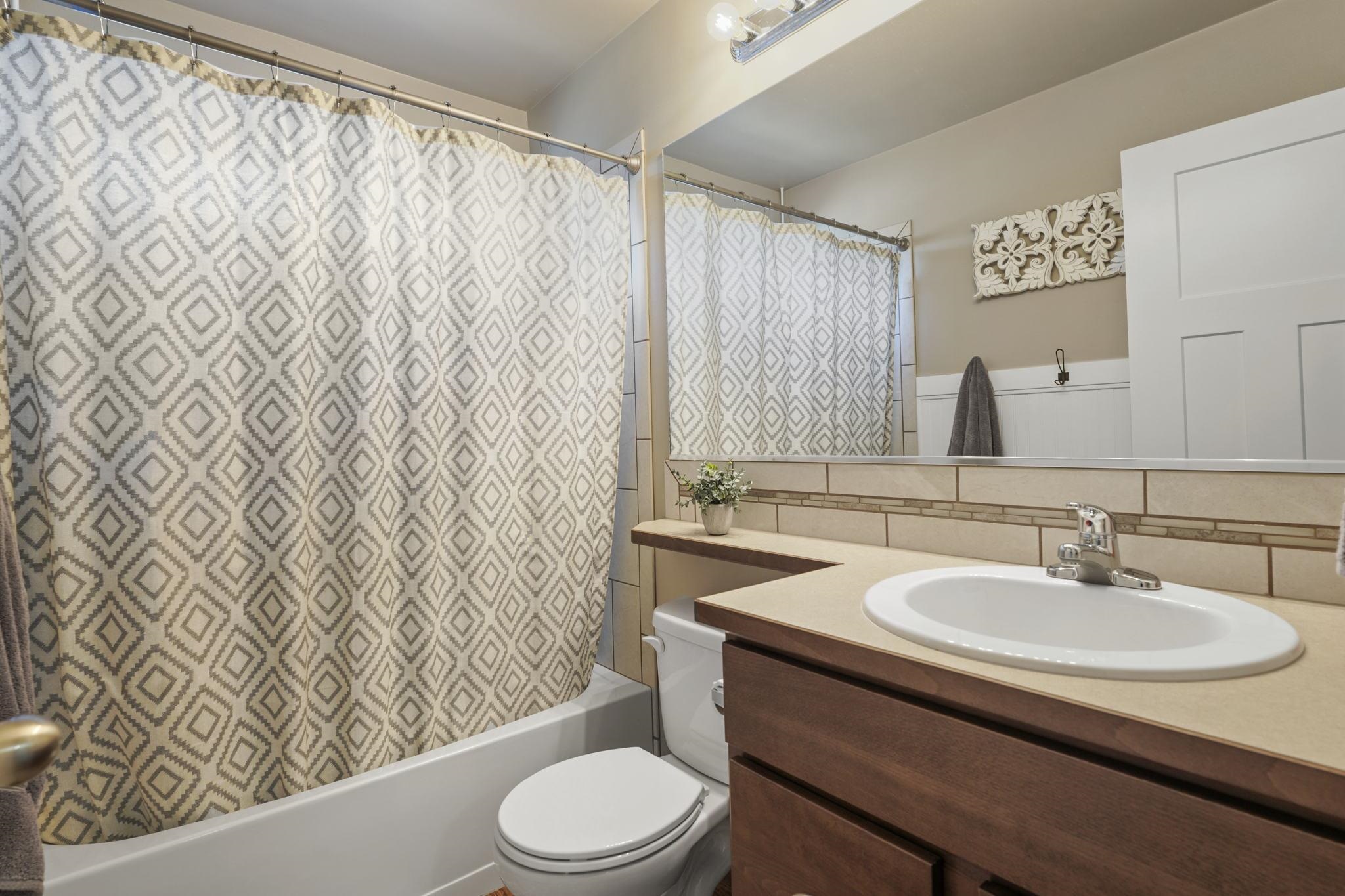 16818 North Cincinnati Lane Colbert, WA 99005 - Photo 13 of 49