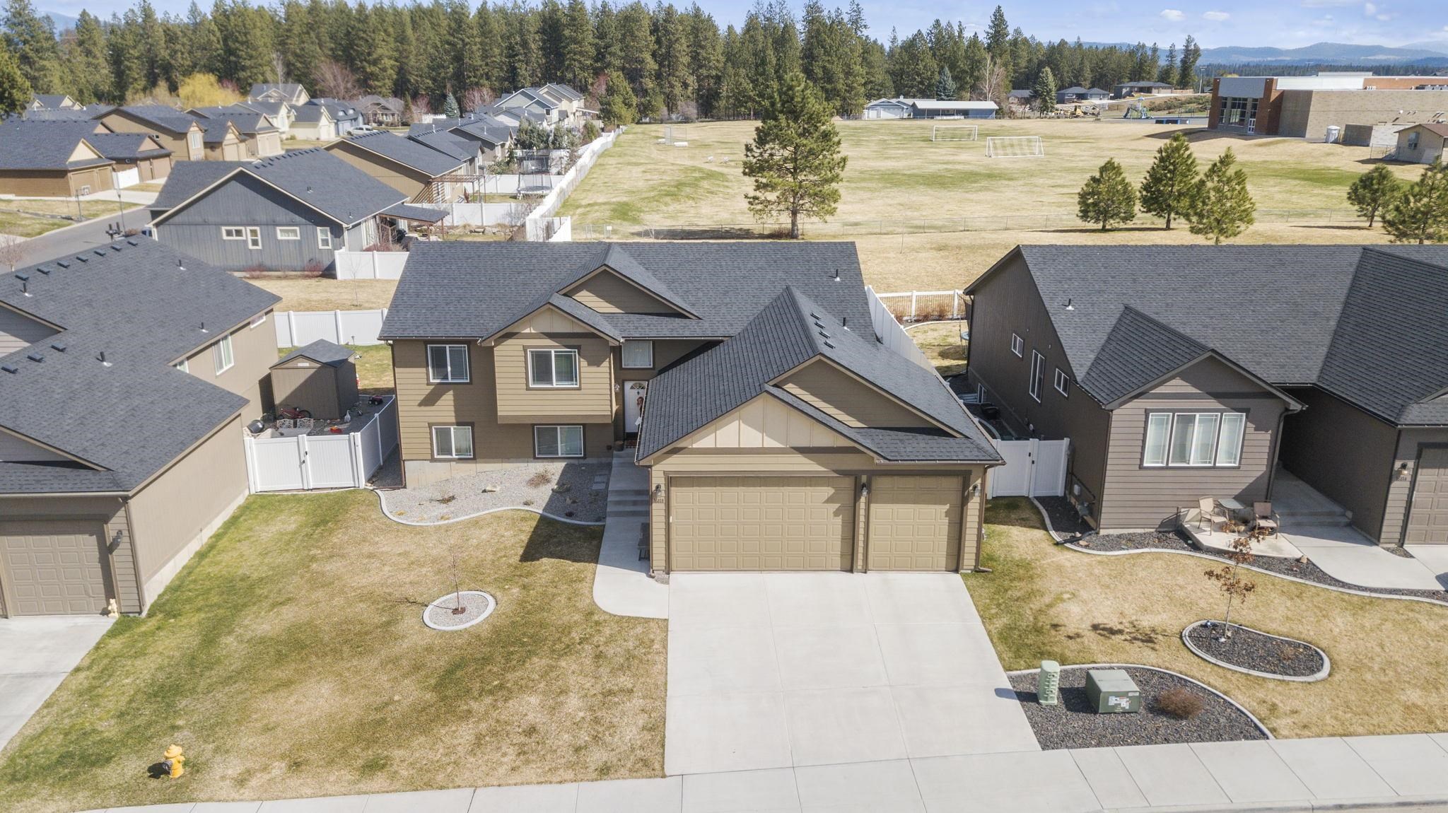 16818 North Cincinnati Lane Colbert, WA 99005 - Photo 2 of 49