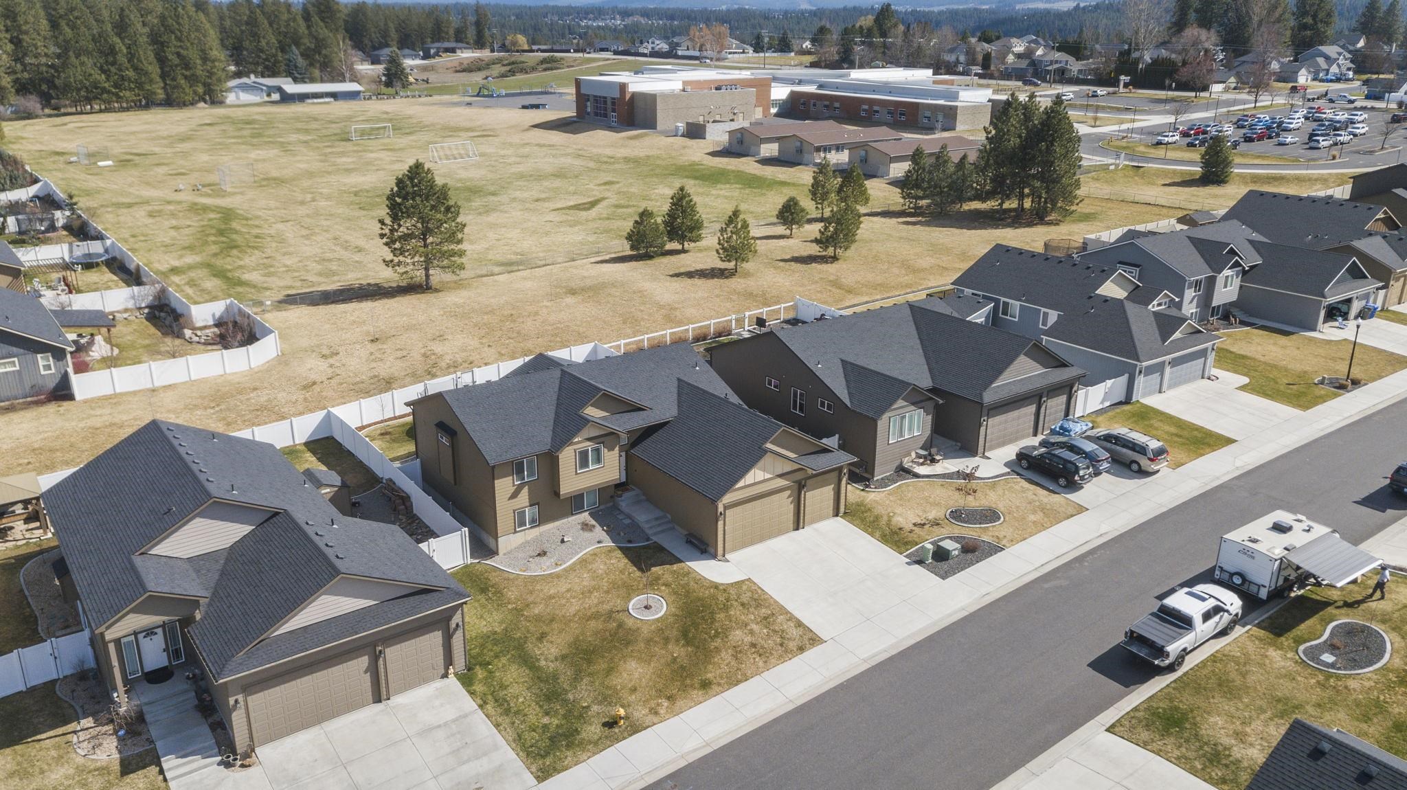 16818 North Cincinnati Lane Colbert, WA 99005 - Photo 4 of 49