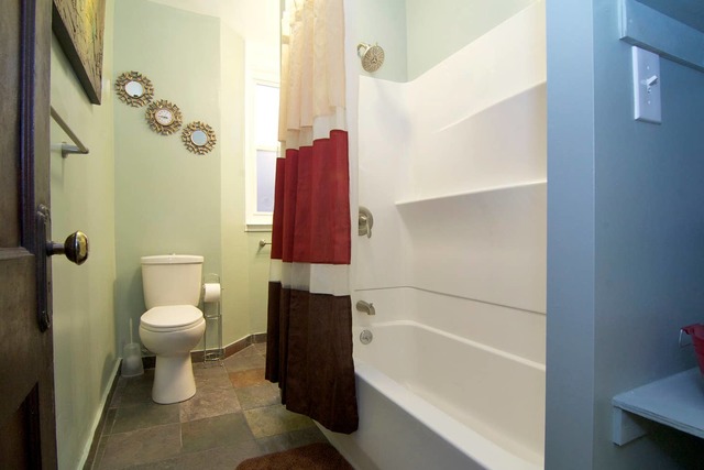 3363 South Indiana Avenue, Unit 2 Chicago, IL 60616 - Photo 12 of 14