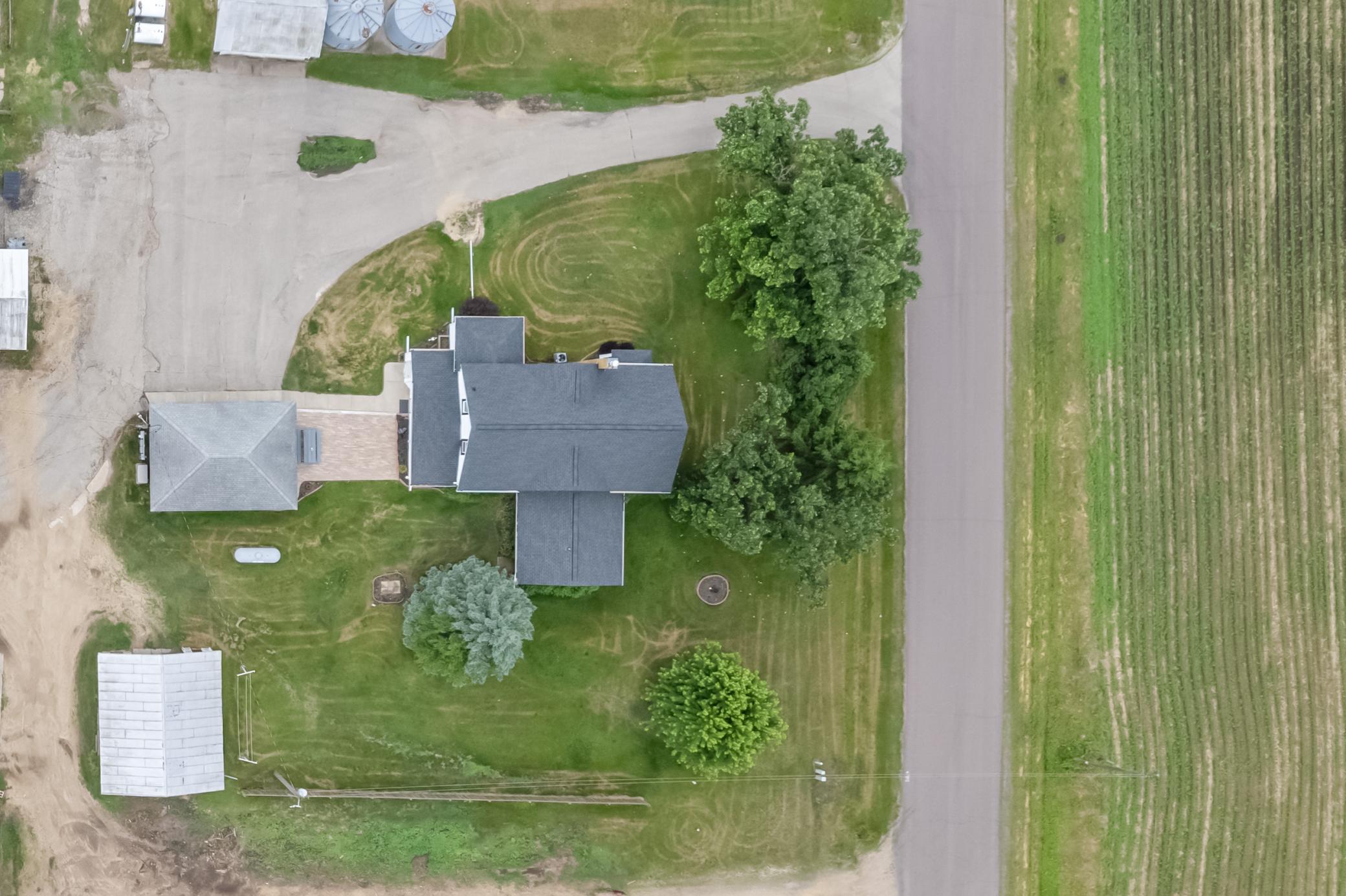 W22882 Little Tamarack Road Galesville, WI 54630 - Photo 30 of 34