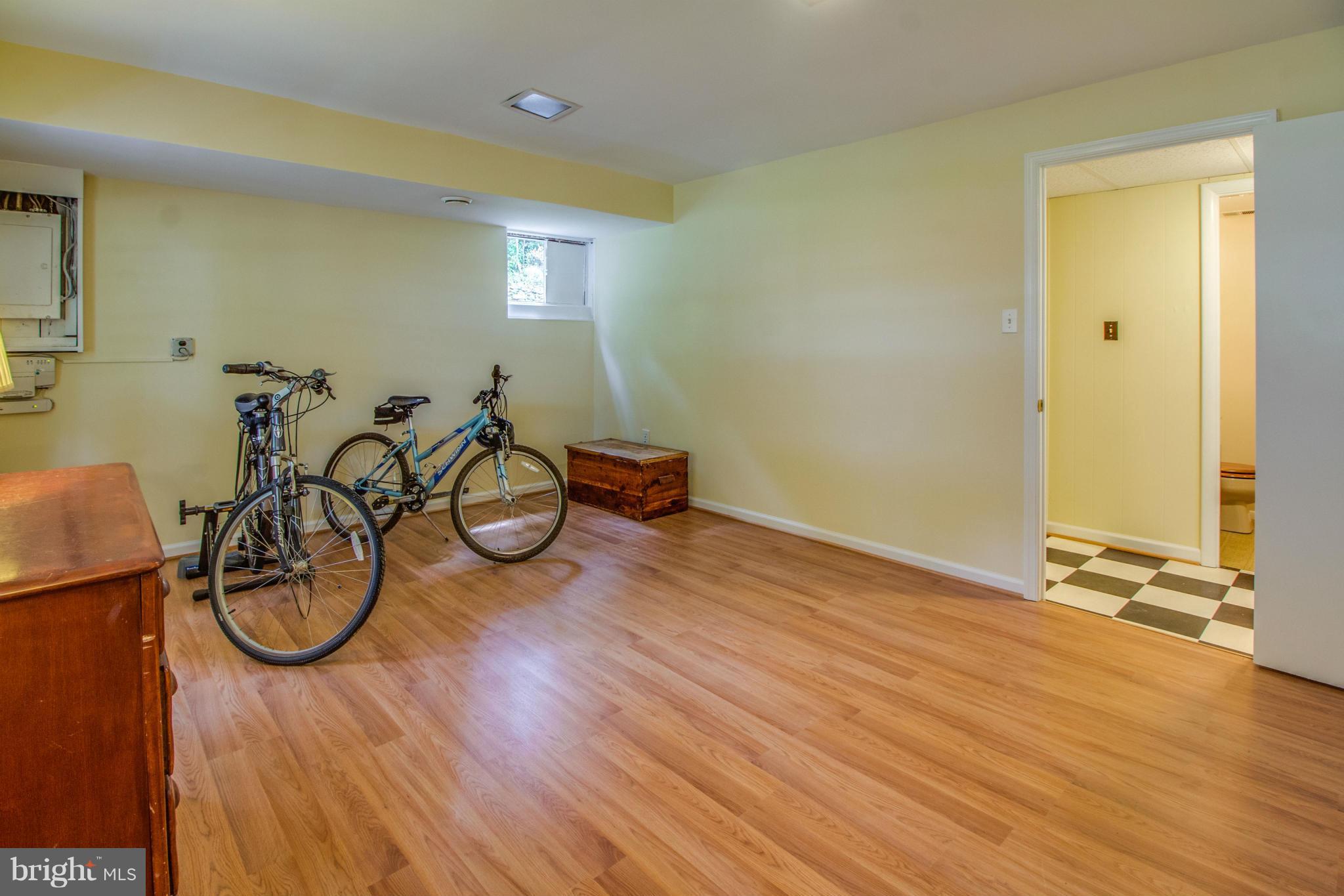 9 Briggs Court Silver Spring, MD 20906 - Photo 21 of 28 Bedroom