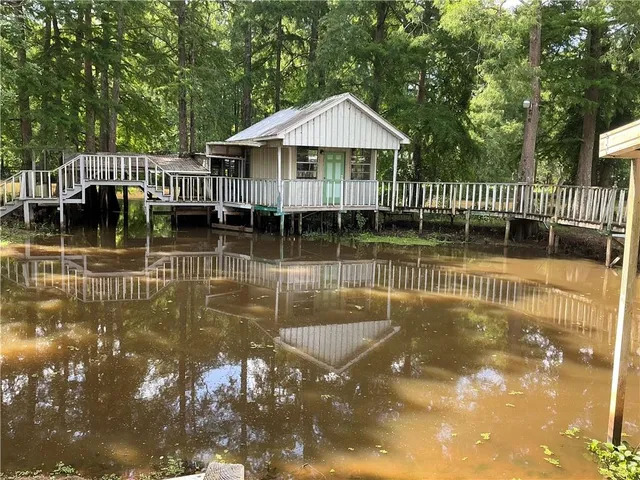 $170,000 | 2002 Little River Road, Marksville, LA 71351
