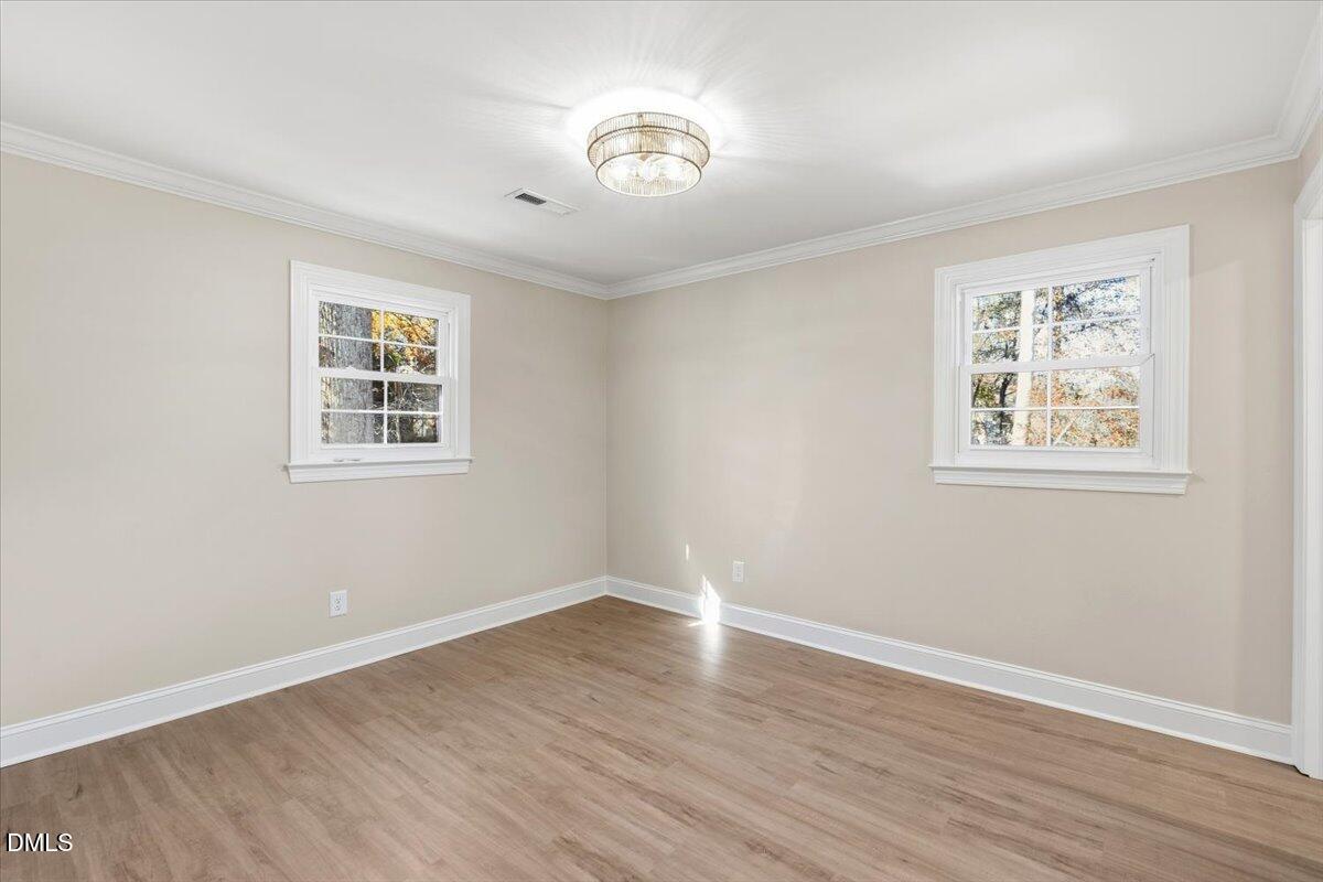 509 Oakland Drive Raleigh, NC 27609 - Photo 18 of 47 27-509 Oakland Dr