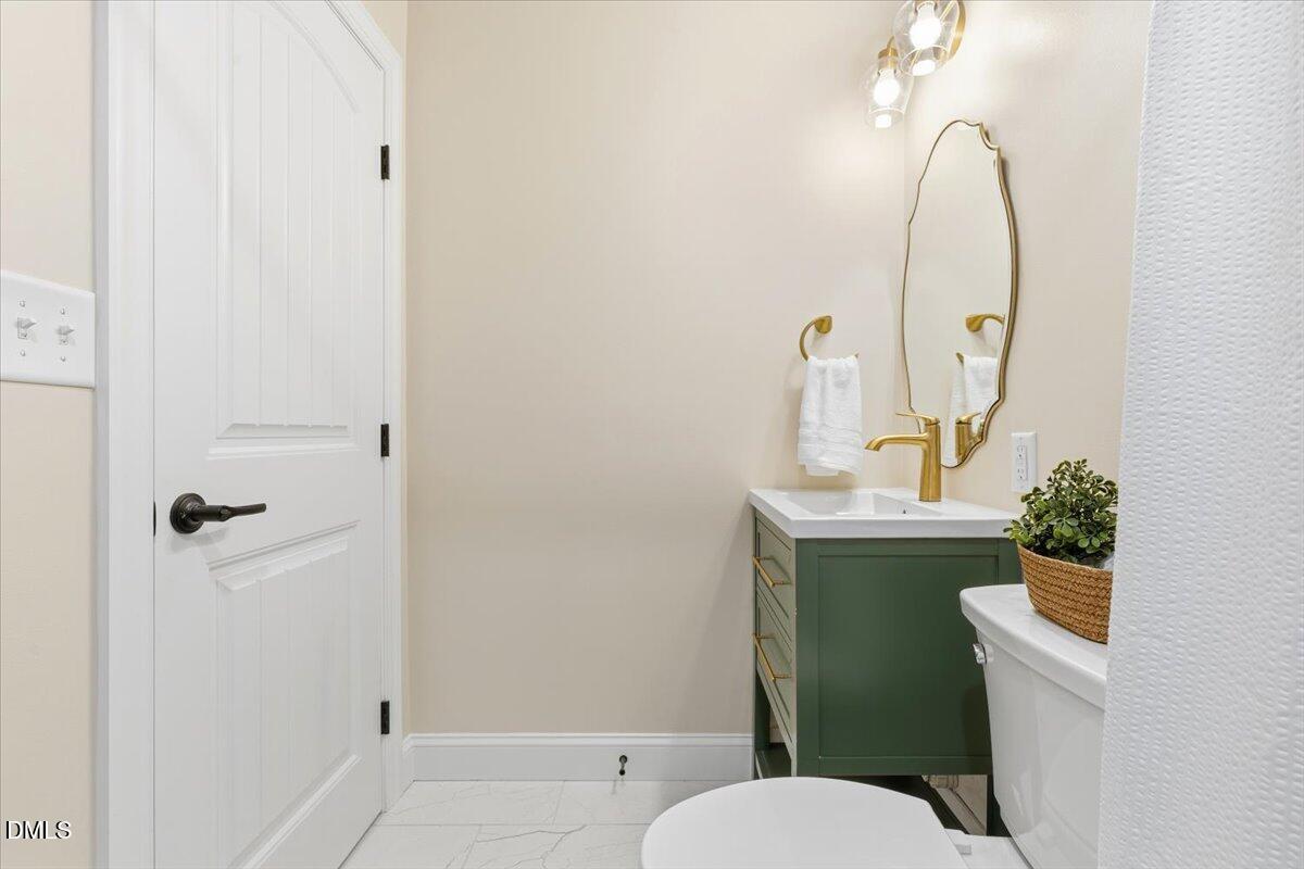 509 Oakland Drive Raleigh, NC 27609 - Photo 21 of 47 26-509 Oakland Dr