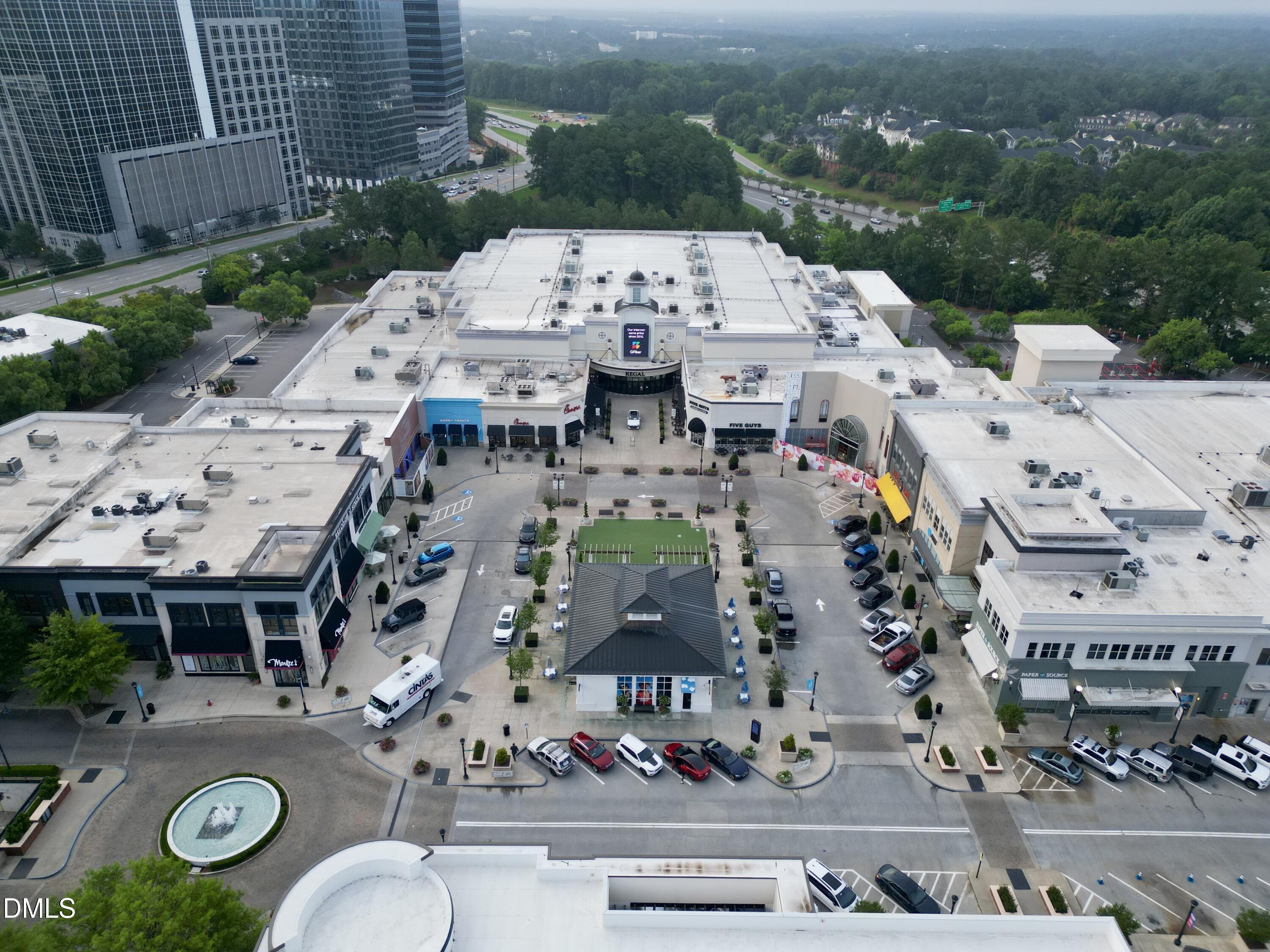 509 Oakland Drive Raleigh, NC 27609 - Photo 43 of 47 dji_fly_20250713_230242_583_175266500129