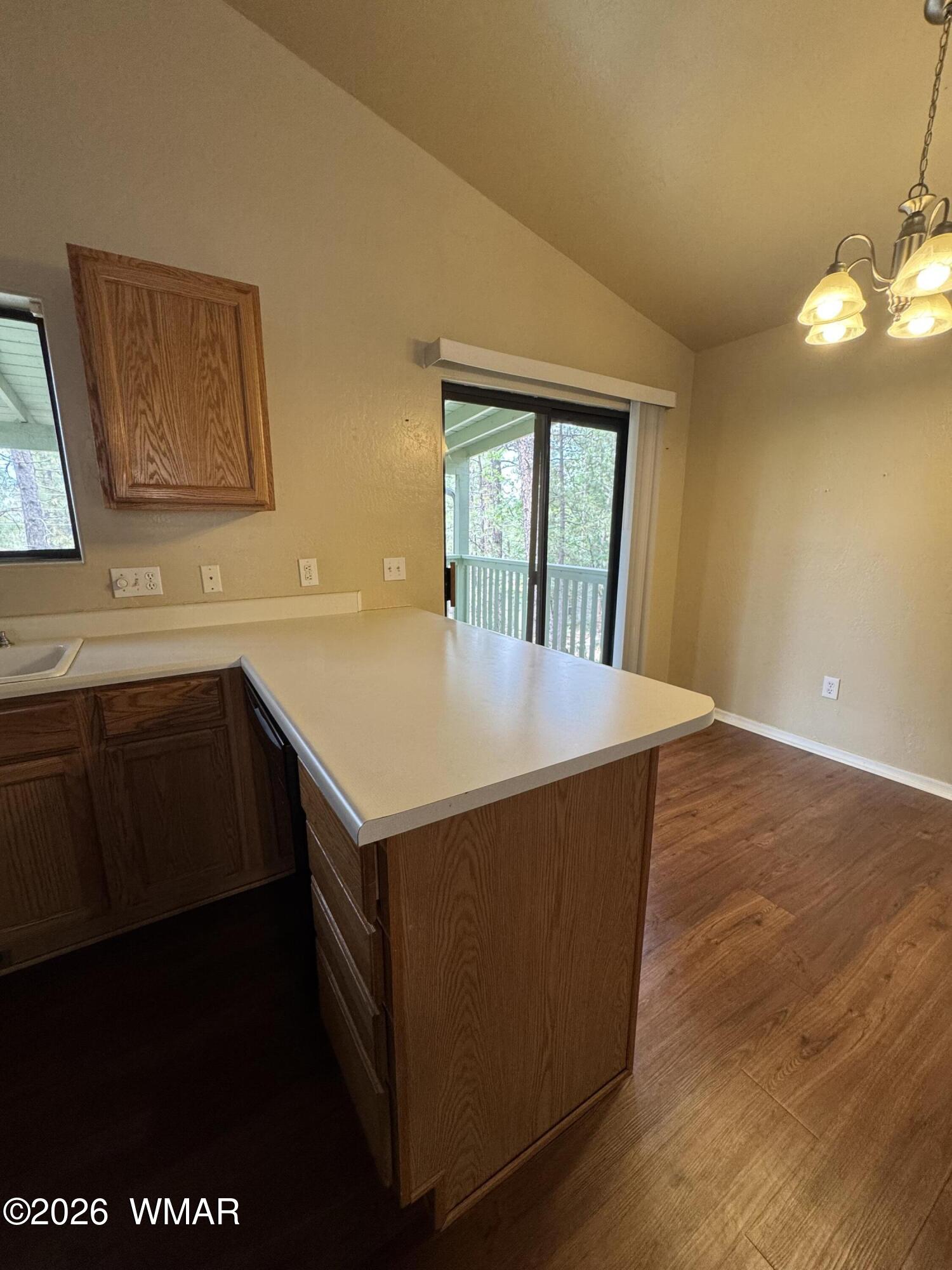 574 Walnut Creek Loop Pinetop, AZ 85935 - Photo 6 of 22