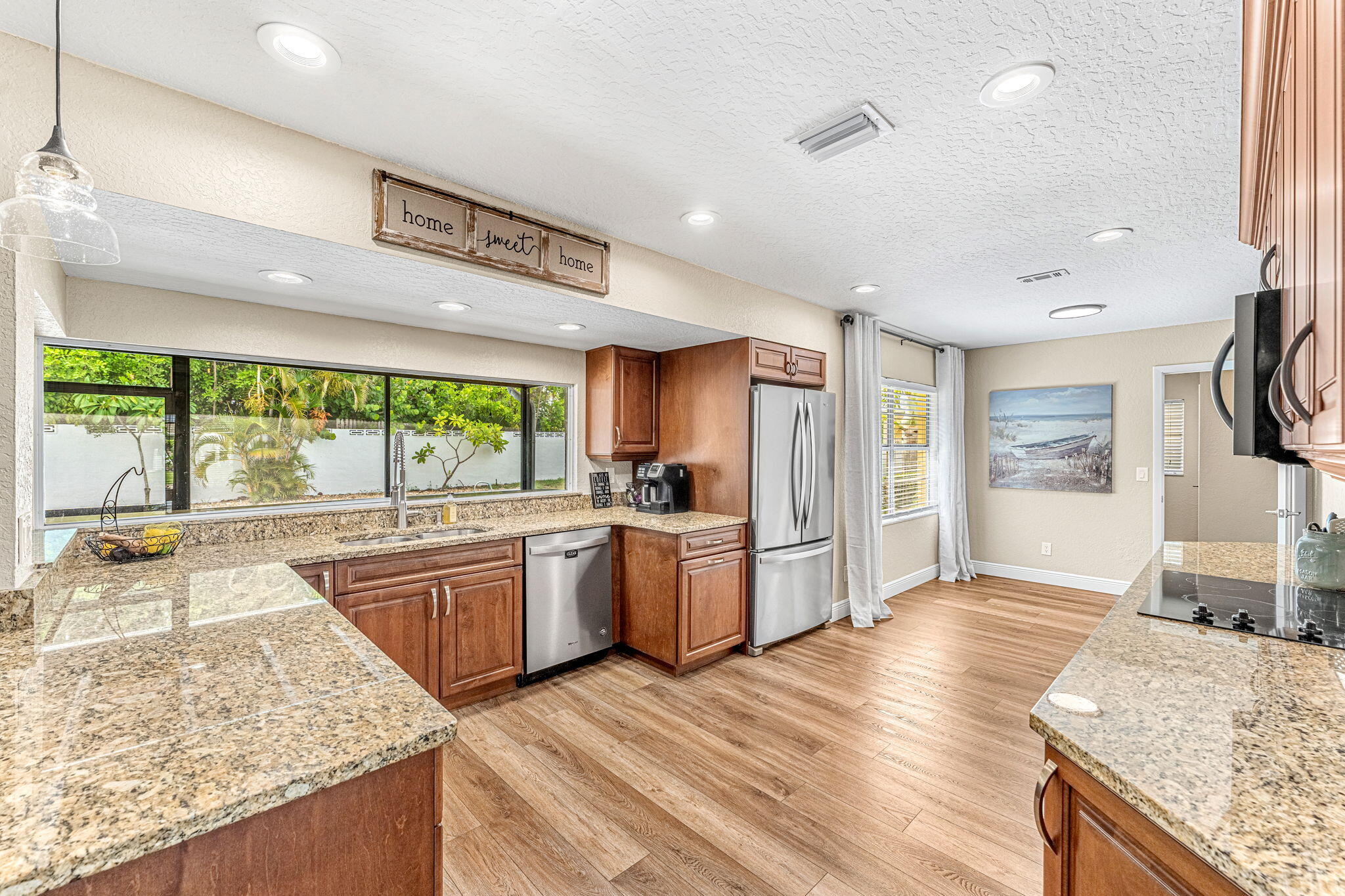 605 Bimini Road Satellite Beach, FL 32937 - Photo 21 of 55 Kitchen