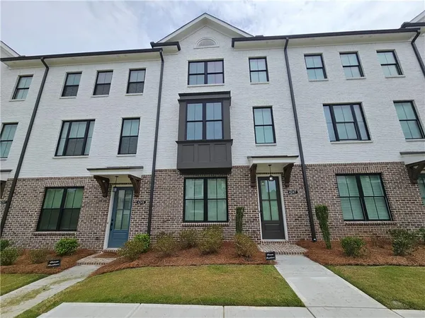 $2,600 | 4247 Millcroft Place, Buford, GA 30518